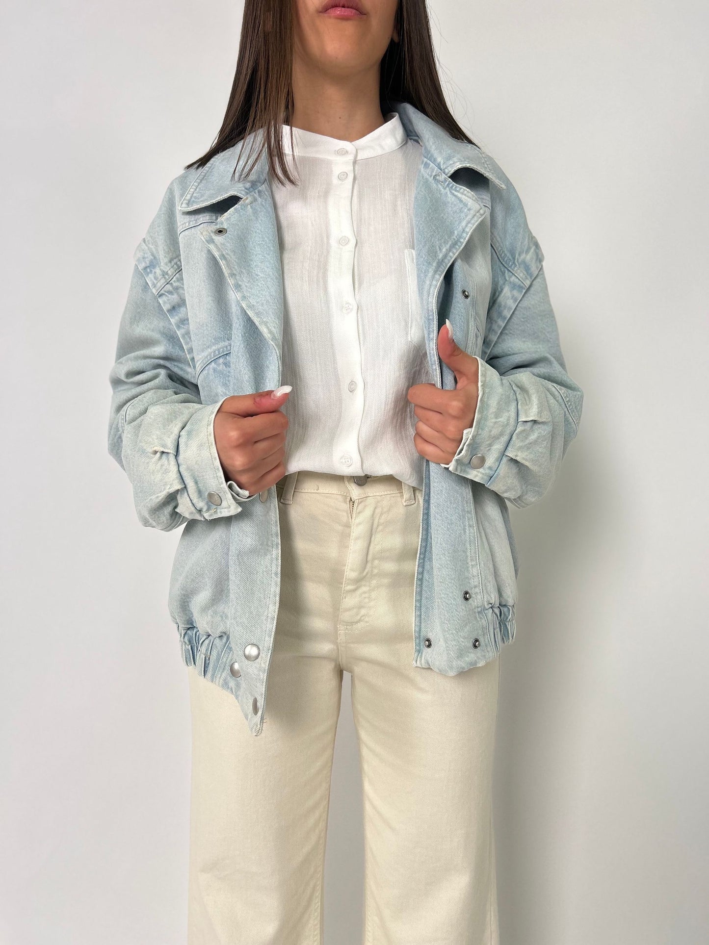 Giubbino jeans chiaro cropped