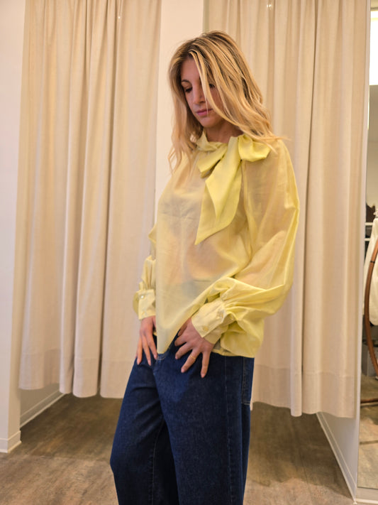 Tensione In Blusa con fiocco GIALLO