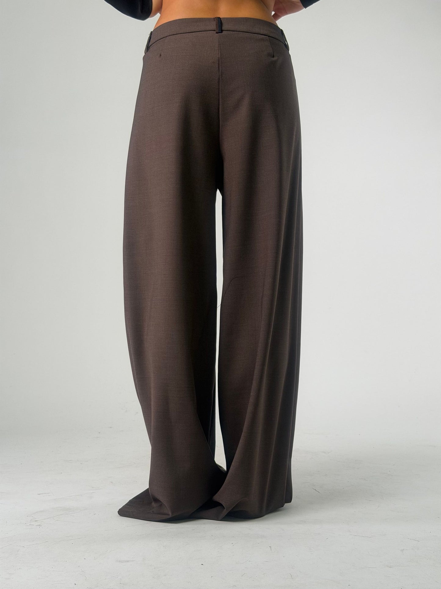 Pantalone palazzo con pence