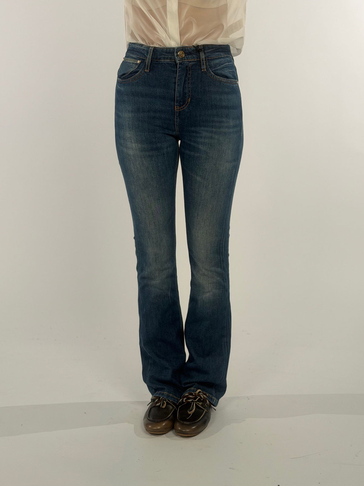 Jeans a zampa